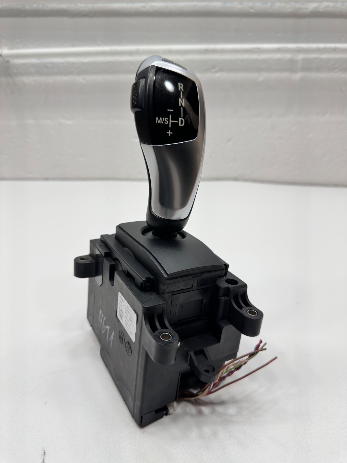 2010-2017 BMW 5 Series Electronic Shifter Assembly Gear Selector 9251186-01