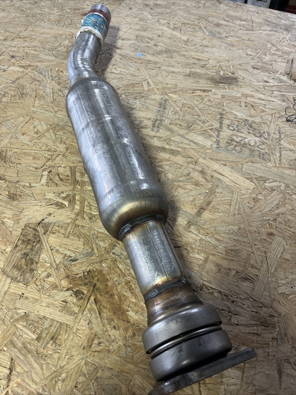 Walker Exhaust 53419 Ultra Domestic Converter - Non-CARB Compliant