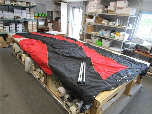 TRACKER TAHOE Q7 (2006 - 2007) COCKPIT & BOW COVER SET BLACK / RED MARINE BOAT TRACKER TAHOE Q7 (2006 - 2007) COCKPIT & BOW COVER SET BLACK / RED MARINE BOAT