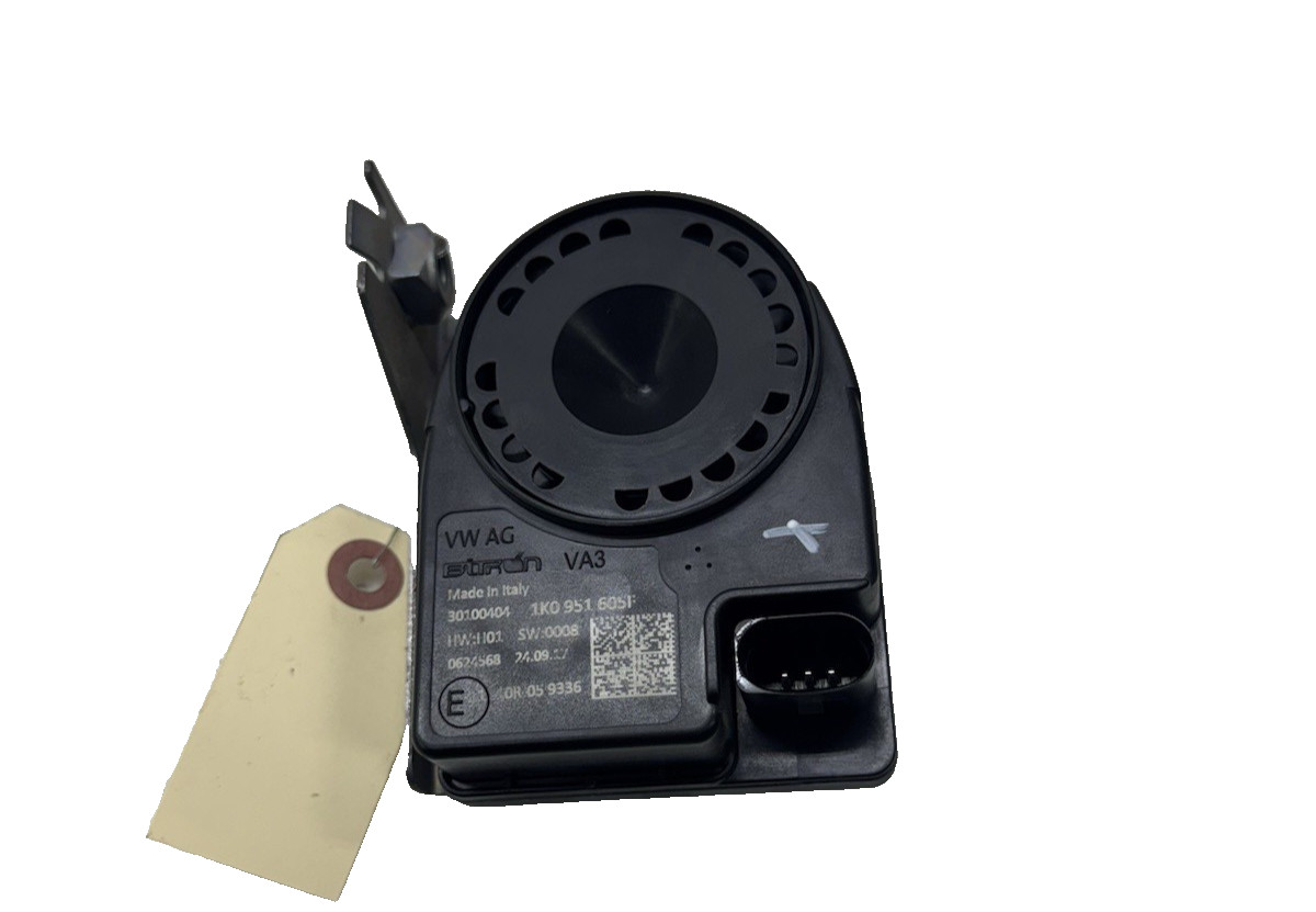 2015-2018 Audi Q3 OEM Anti-Theft Alarm Siren Signal Horn 1K0951605F