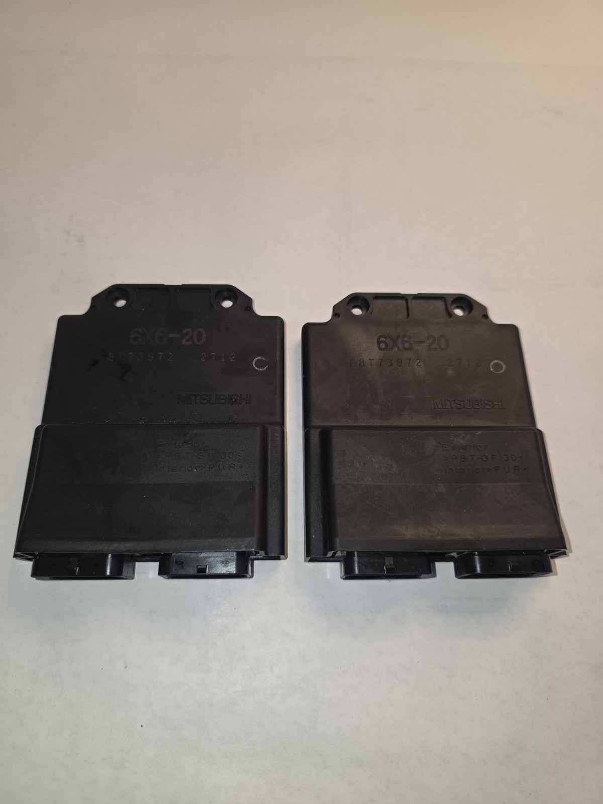 Yamaha 6X6-85590-20-00 DEC Control Unit ECU Module Pair Twin Engine Mitsubishi