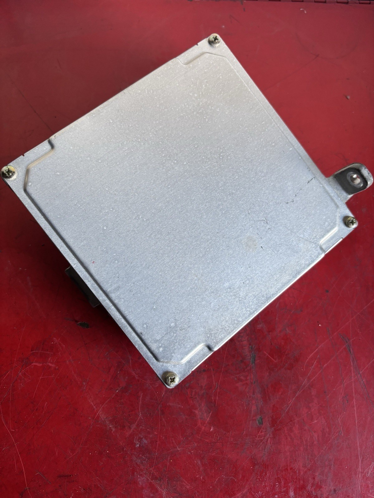 2001-2003 Honda Civic EX MT 1.7L ECU ECM PCM Engine Control Module 37820-PLR-L05 2001-2003 Honda Civic EX MT 1.7L ECU ECM PCM Engine Control Module 37820-PLR-L05