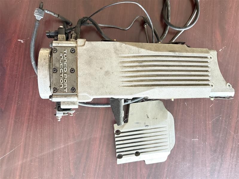 1985-1992 GM CORVETTE CAMARO 305 350 TUNED PORT INJECTION INTAKE MANIFOLD