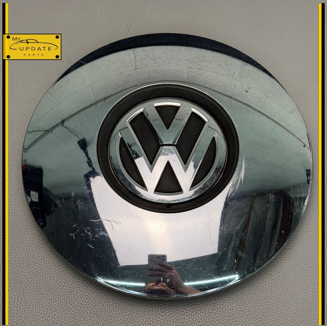 Genuine OEM 2012-2018 VW Volkswagen Beetle Heritage Chrome center cap 5C0601149D