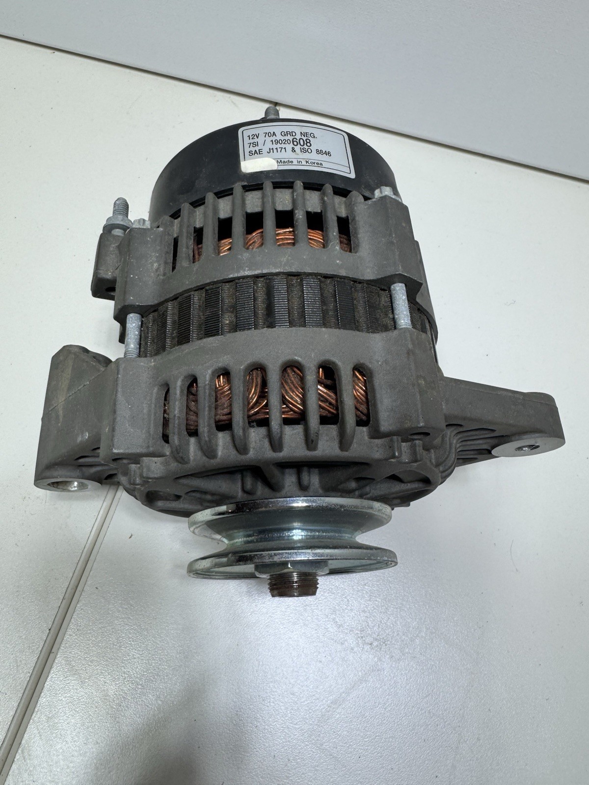 Delco Remy 70 Amp 7si Alternator 12 Volt OEM Replacement PN: 19020608 Delco Remy 70 Amp 7si Alternator 12 Volt OEM Replacement PN: 19020608