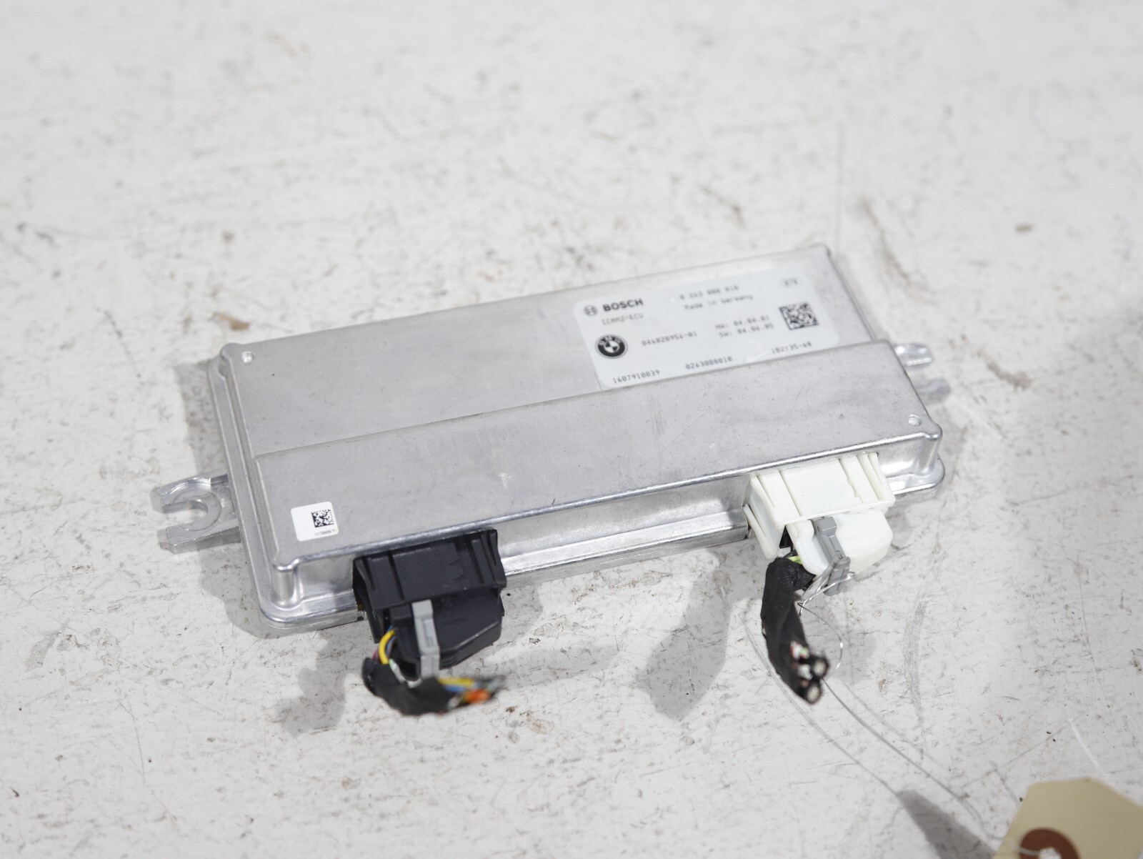 16-19 BMW 740 750 G11 G12 SURROUND VIEW CAMERA COMPUTER CONTROLLER MODULE OEM 16-19 BMW 740 750 G11 G12 SURROUND VIEW CAMERA COMPUTER CONTROLLER MODULE OEM