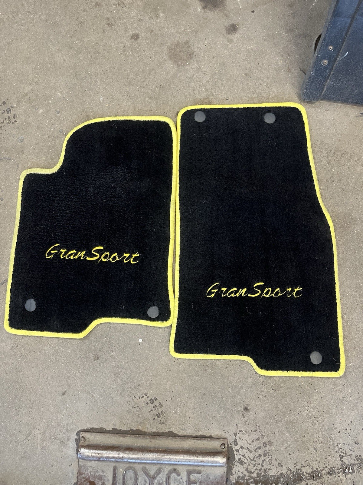 Maserati Gransport Custom Floor Mats Maserati Gransport Custom Floor Mats