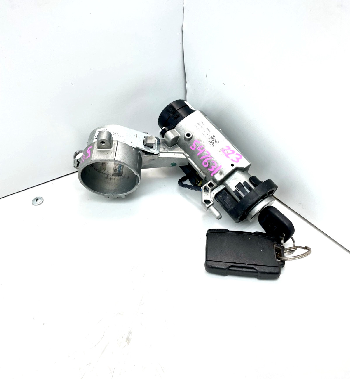 2015-2020 CHEVROLET COLORADO IGNITION SWITCH LOCK CYLINDER W/KEY FOB OEM
