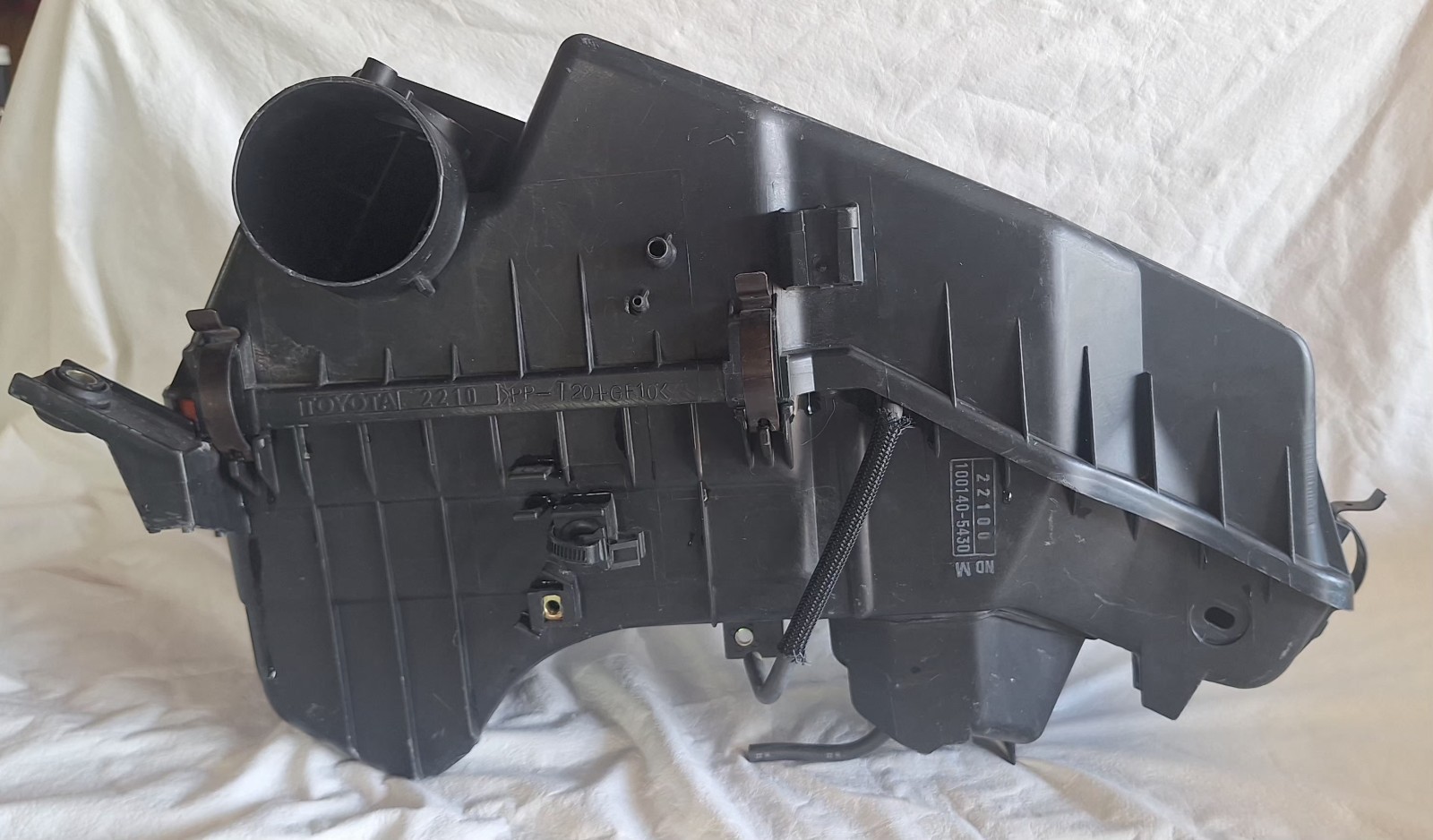 OEM Toyota Celica Air Cleaner  Intake Housing Assembly 00 01 02 03 04 05 GTS GT