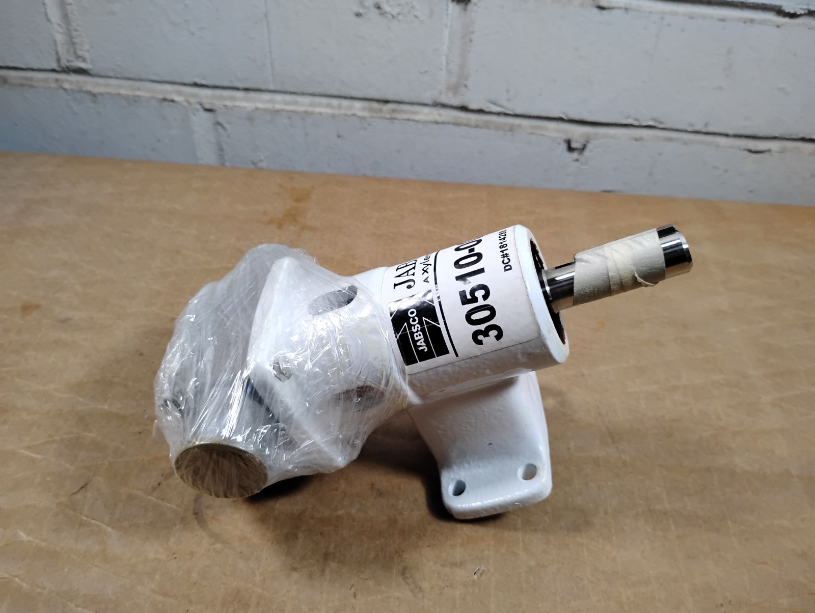 Jabsco Stainless Steel Pedestal Pump 30510-0001 Jabsco Stainless Steel Pedestal Pump 30510-0001