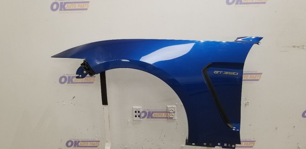 17 FORD MUSTANG SHELBY GT350 FENDER LEFT DRIVER BLUE