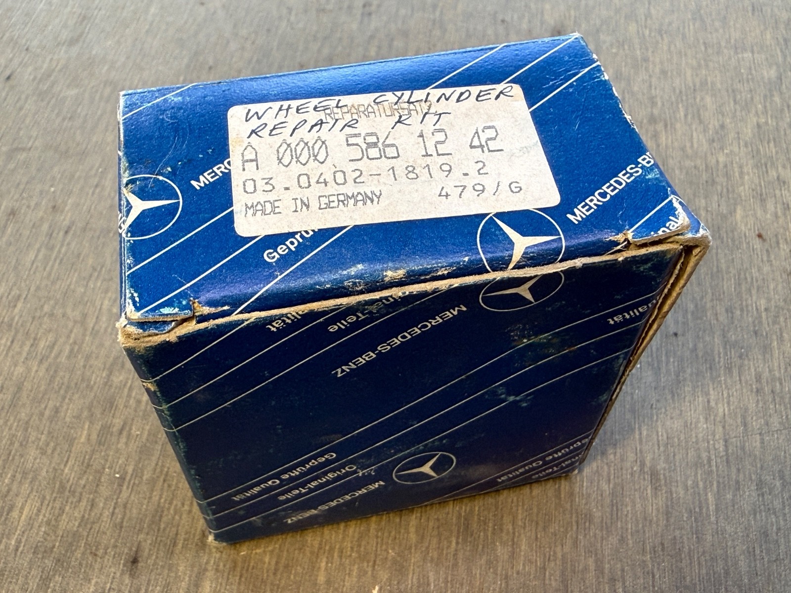 MERCEDES NOS REAR WHEEL CYLINDER REPAIR KIT W110 W111 W113 0005861242 MERCEDES NOS REAR WHEEL CYLINDER REPAIR KIT W110 W111 W113 0005861242