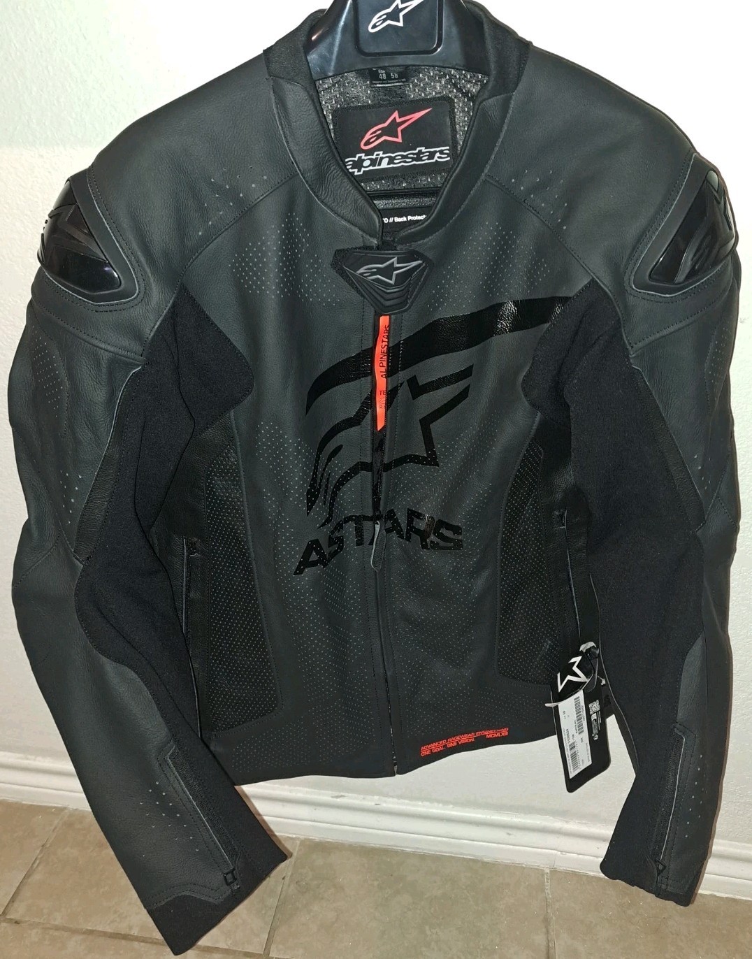 Alpinestars GP Plus R v4 Airflow Leather Motorcycle Jacket XXL EURO 58/US 48 
