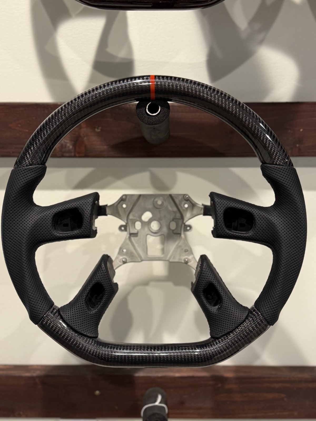 Carbon fiber Steering Wheel 2003-2006 Sierra Tahoe Silverado Trailblazer Carbon fiber Steering Wheel 2003-2006 Sierra Tahoe Silverado Trailblazer