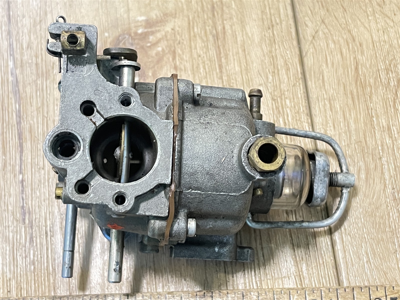 Johnson Evinrude OMC 376100 Carburetor - Unknown Condition