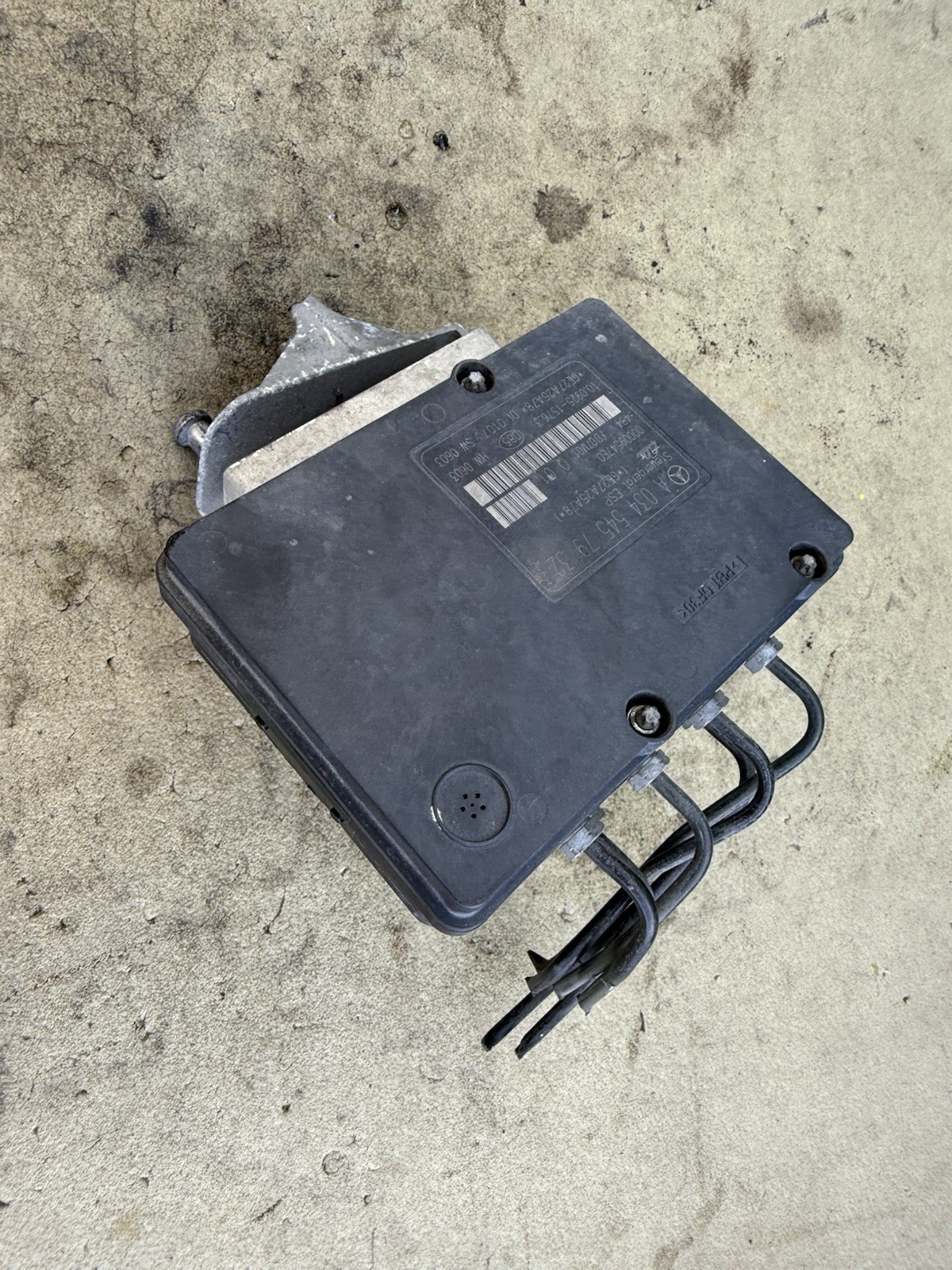 05-09 Mercedes W203 C230 ABS Anti Lock Brake Pump Module A0054314312 Oem Unit 05-09 Mercedes W203 C230 ABS Anti Lock Brake Pump Module A0054314312 Oem Unit