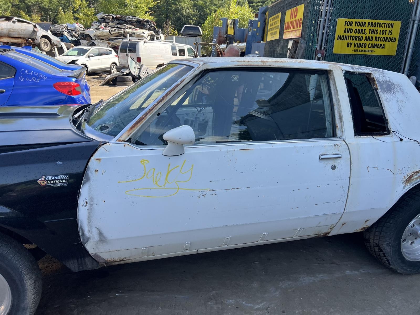 Quarter Glass/window BUICK REGAL Left 81 82 83 84 85 86 87 Quarter Glass/window BUICK REGAL Left 81 82 83 84 85 86 87
