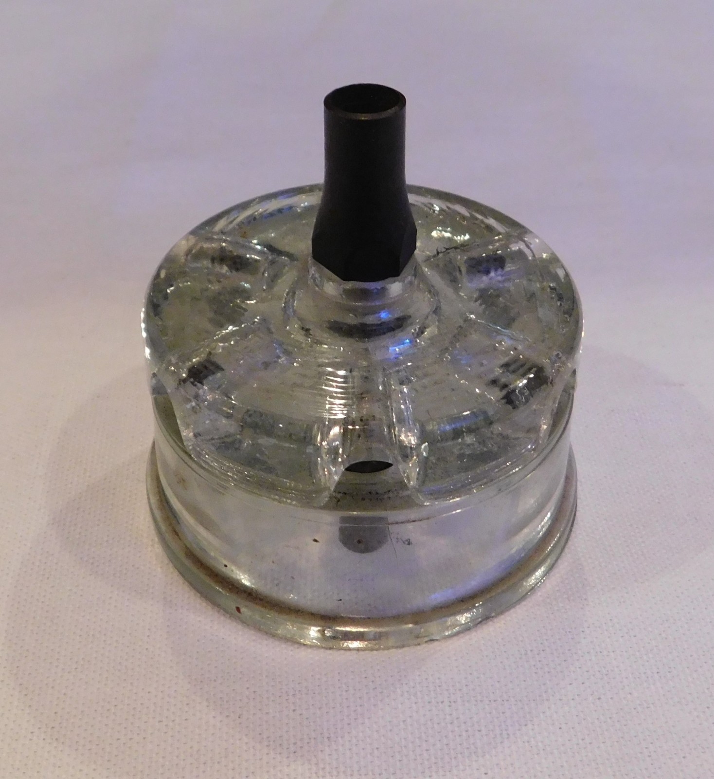 Vintage 6-Cylinder Glass Side-Entry Distributor Vintage 6-Cylinder Glass Side-Entry Distributor