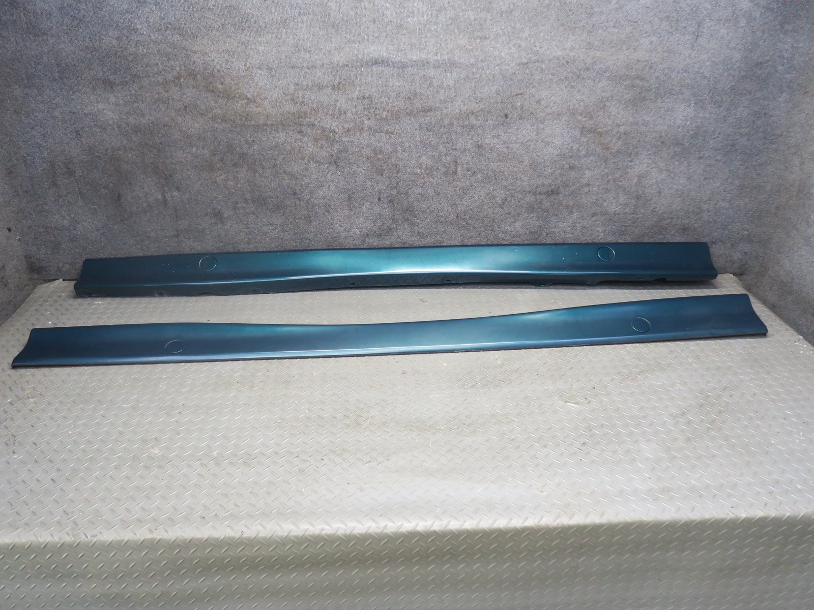 94-99 BMW E36 328iC 2-DOOR M-TECH SET OF 2 SIDE SKIRT ROCKER PANEL MOLDING OEM