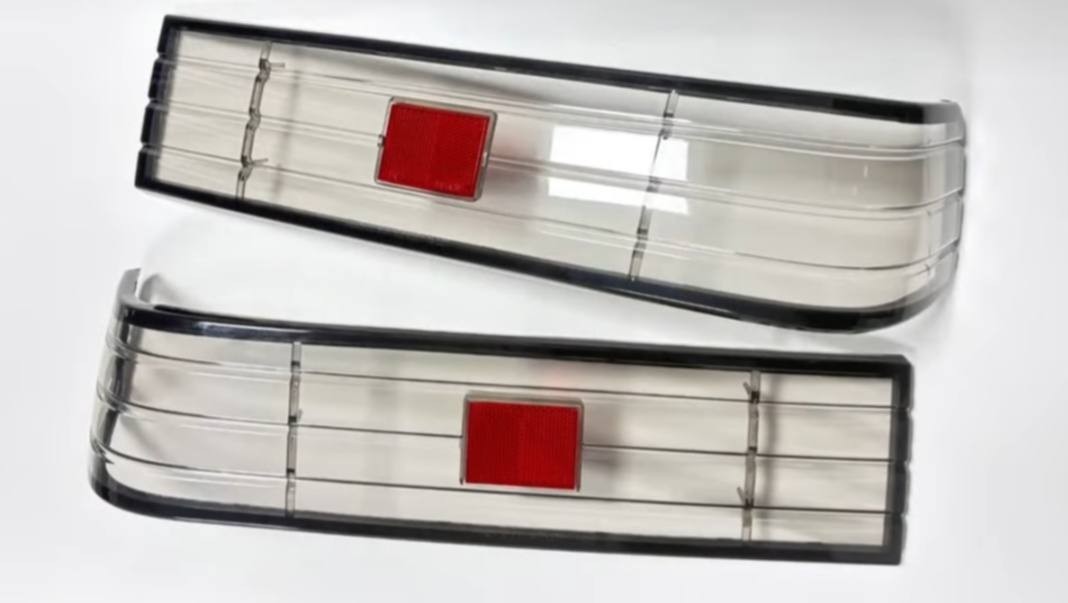 1981-1985 Mazda RX7 Fb Taillight Lenses Set Left And Right 