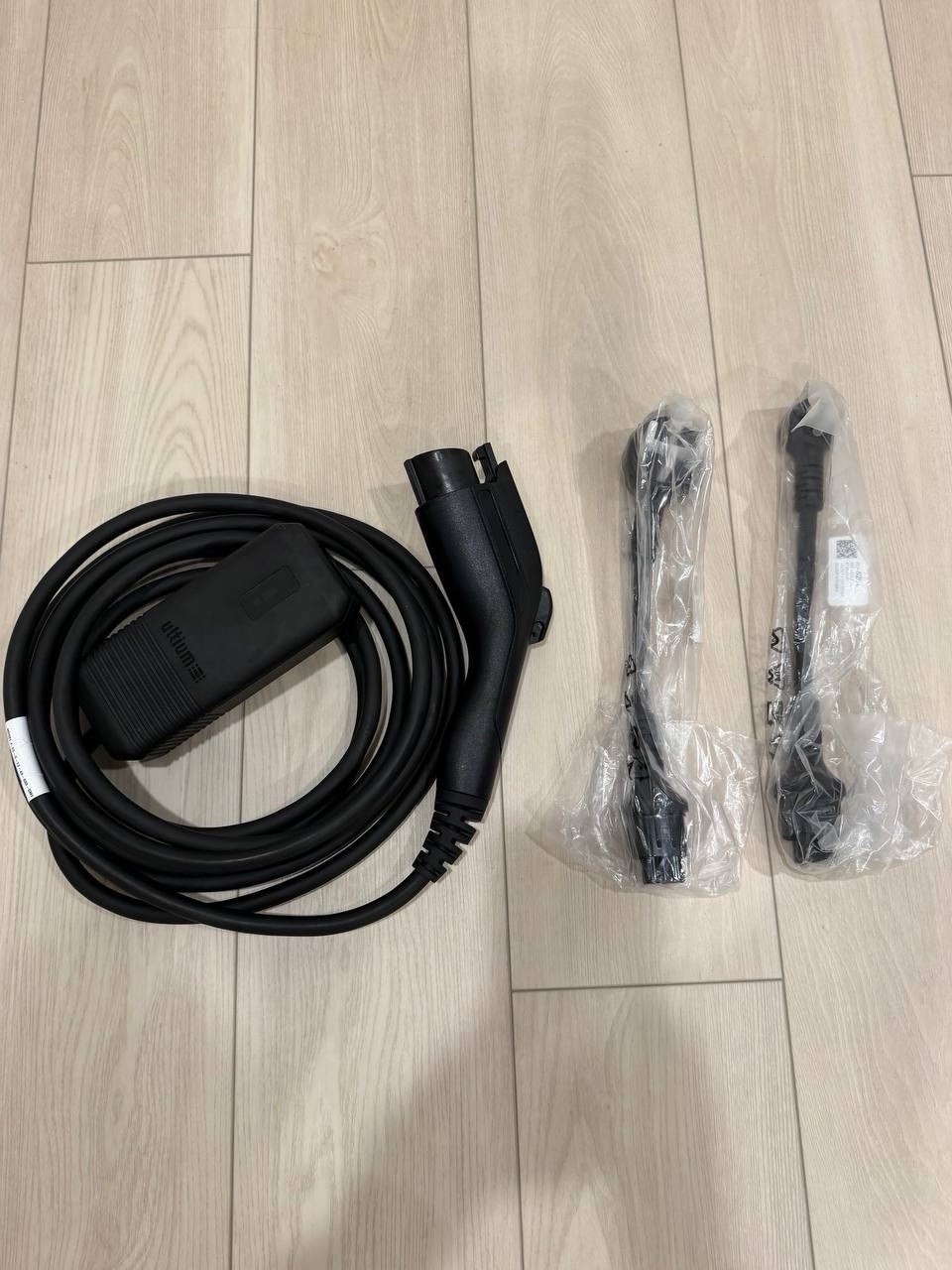 2022 - 2026 GMC Hummer Electric Pickup SUV EV charger 120v 240v charging cable 2022 - 2026 GMC Hummer Electric Pickup SUV EV charger 120v 240v charging cable