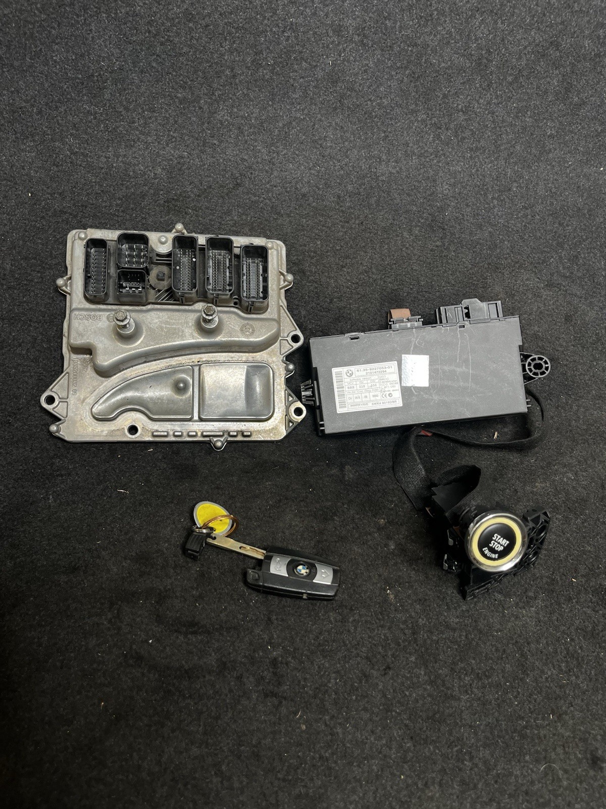 11-13 Bmw E90 E92 E93 335i 145i N55 Dme CAS ECU Cluster Computer Key OEM Note**