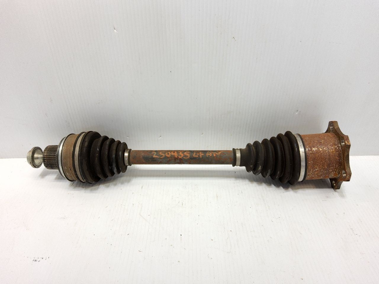 Axle Shaft VIN Fp 7th And 8th Digit Front 2.0L Turbo Fits 13-17 AUDI Q5 2765950