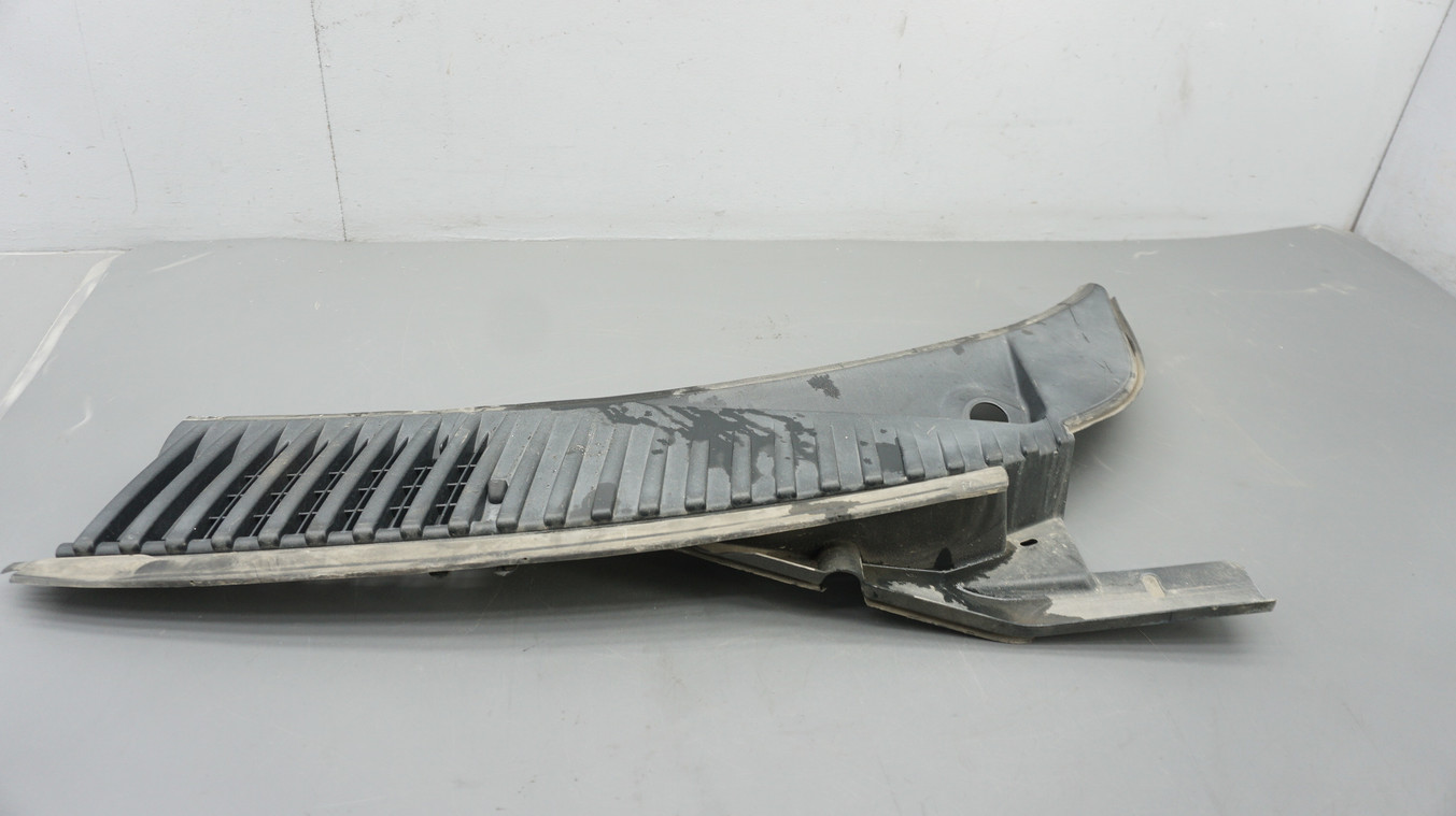 2007-2014 Lincoln Navigator Windshield Wiper Cowl Top Cover Trim AL14-7802223 2007-2014 Lincoln Navigator Windshield Wiper Cowl Top Cover Trim AL14-7802223