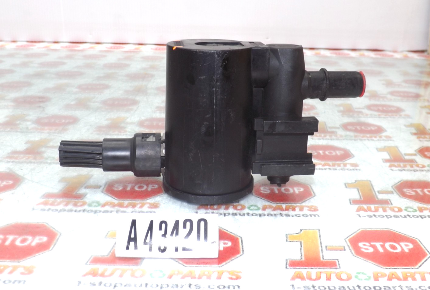 2007-2016 CHEVROLET SUBURBAN FUEL CANISTER EVAPORATOR PURGE VALVE 6599350 OEM