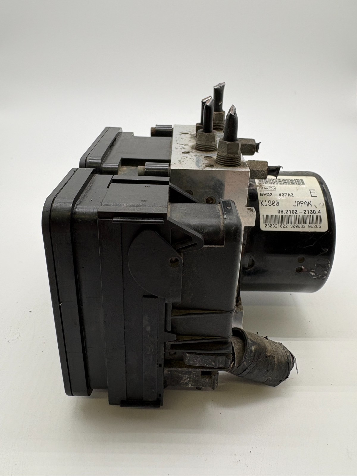 2012-2013 Mazda 3 ABS Anti Lock Brake Pump & Module Assembly BFD2-437AZ OEM 2012-2013 Mazda 3 ABS Anti Lock Brake Pump & Module Assembly BFD2-437AZ OEM