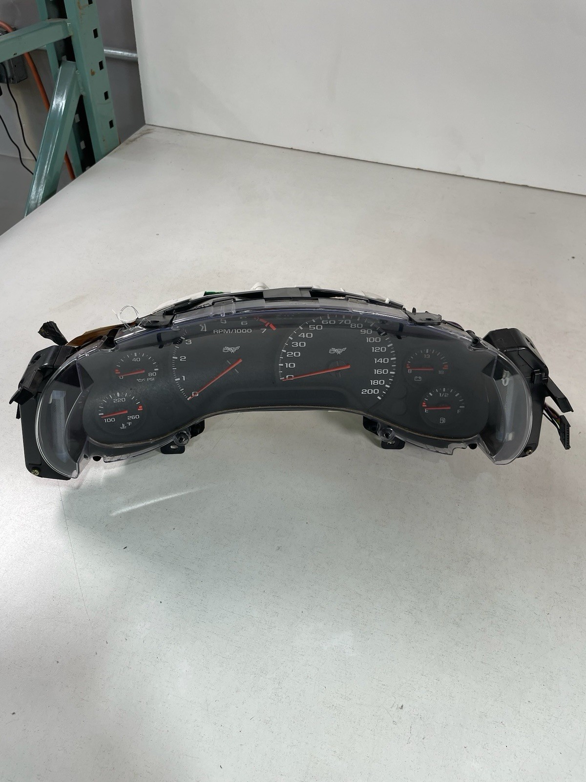 2003 Chevrolet Corvette 50th Anniversary Gauge Cluster HUD 0015 2003 Chevrolet Corvette 50th Anniversary Gauge Cluster HUD 0015