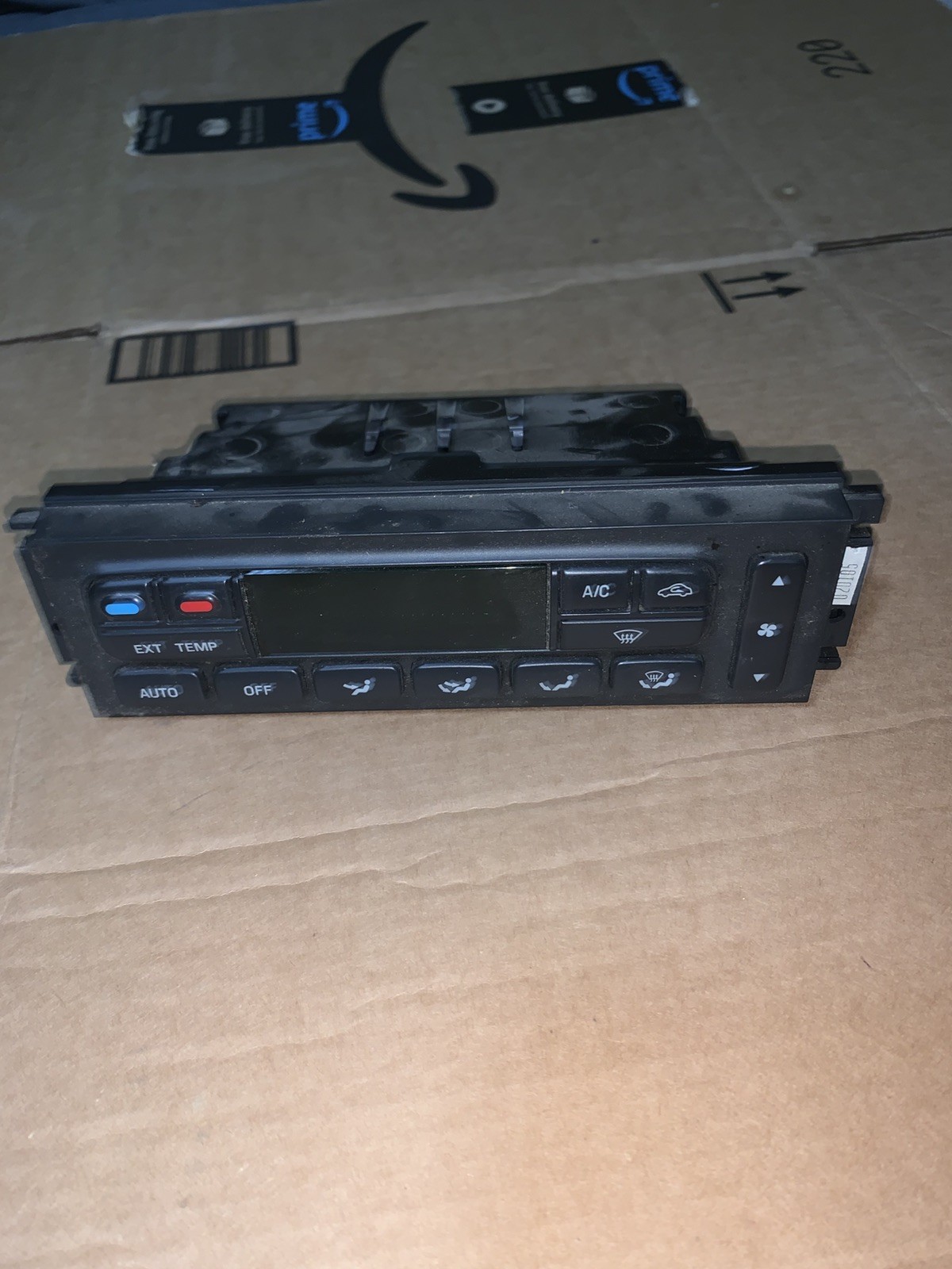 05-07 Ford f250 f250 SD Automatic Heater A/C Climate Control ae4006 Tested works 05-07 Ford f250 f250 SD Automatic Heater A/C Climate Control ae4006 Tested works