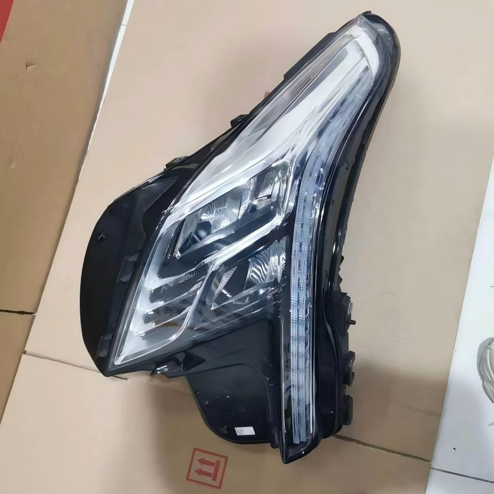 2016 2017 2018 CADILLAC CT6 LH DRIVER ADAPTIVE INTELLIBEAM HEADLIGHT OEM 2016 2017 2018 CADILLAC CT6 LH DRIVER ADAPTIVE INTELLIBEAM HEADLIGHT OEM