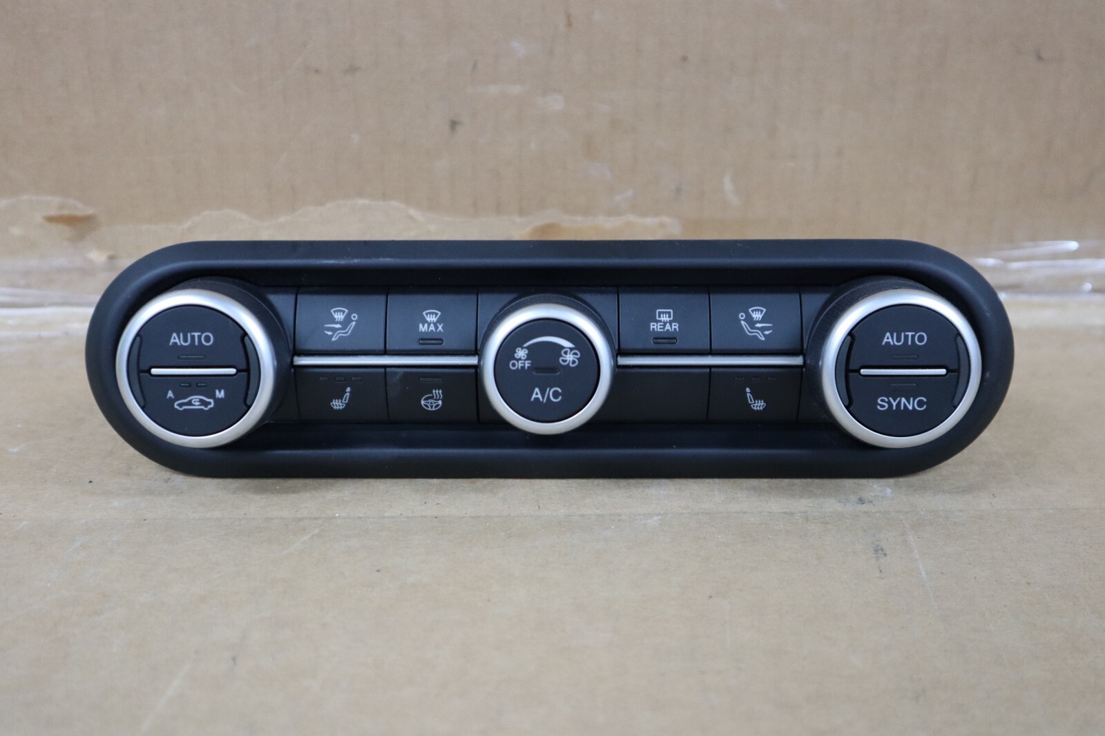 2020 Alfa Romeo Stelvio AC Heat Temperature Climate Control Unit OEM 01561506110