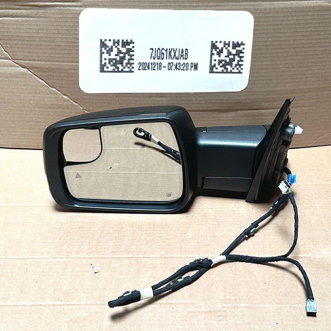 NEW OEM 2025 Ram 1500 Mopar Outside Rear-View Mirror, Left - 7JQ61KXJAC NEW OEM 2025 Ram 1500 Mopar Outside Rear-View Mirror, Left - 7JQ61KXJAC