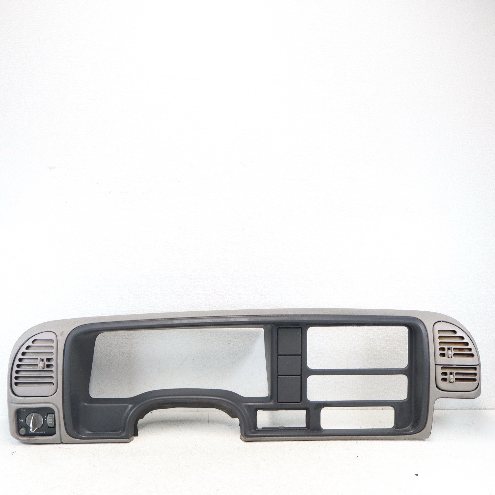 1995-1999 Chevrolet Silverado Speedometer Dash Cluster Surround Trim Bezel Gray 1995-1999 Chevrolet Silverado Speedometer Dash Cluster Surround Trim Bezel Gray