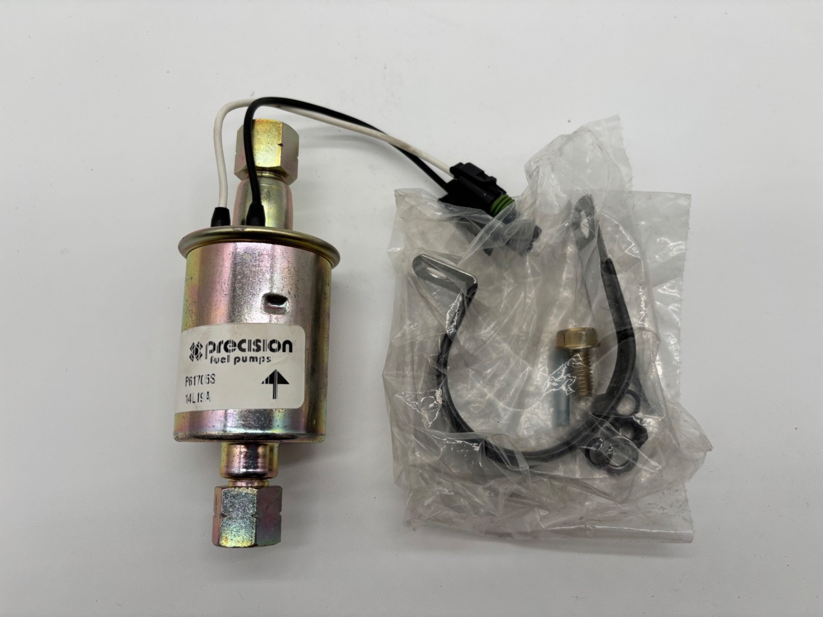 NEW PRECISION FUEL PUMP PART NUMBER E16026
