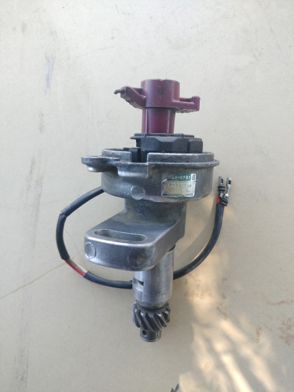 💯✅Suzuki Vitara 1.6 Distributor 1988-1999 33100-57B1 Used Conector is Broken. 💯✅Suzuki Vitara 1.6 Distributor 1988-1999 33100-57B1 Used Conector is Broken.