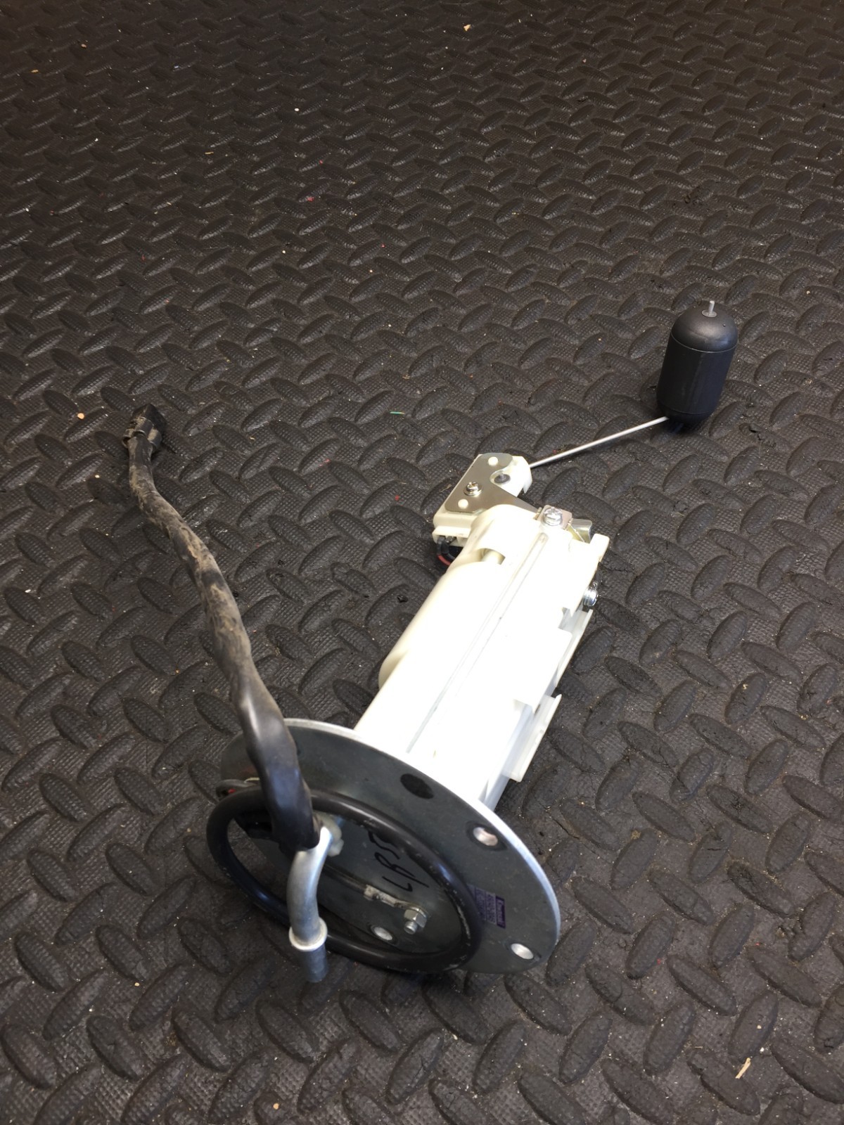 2011 11-16 Kawasaki Ninja 1000 ZX1000 TESTED Fuel Pump Gas Sending UNIT #1