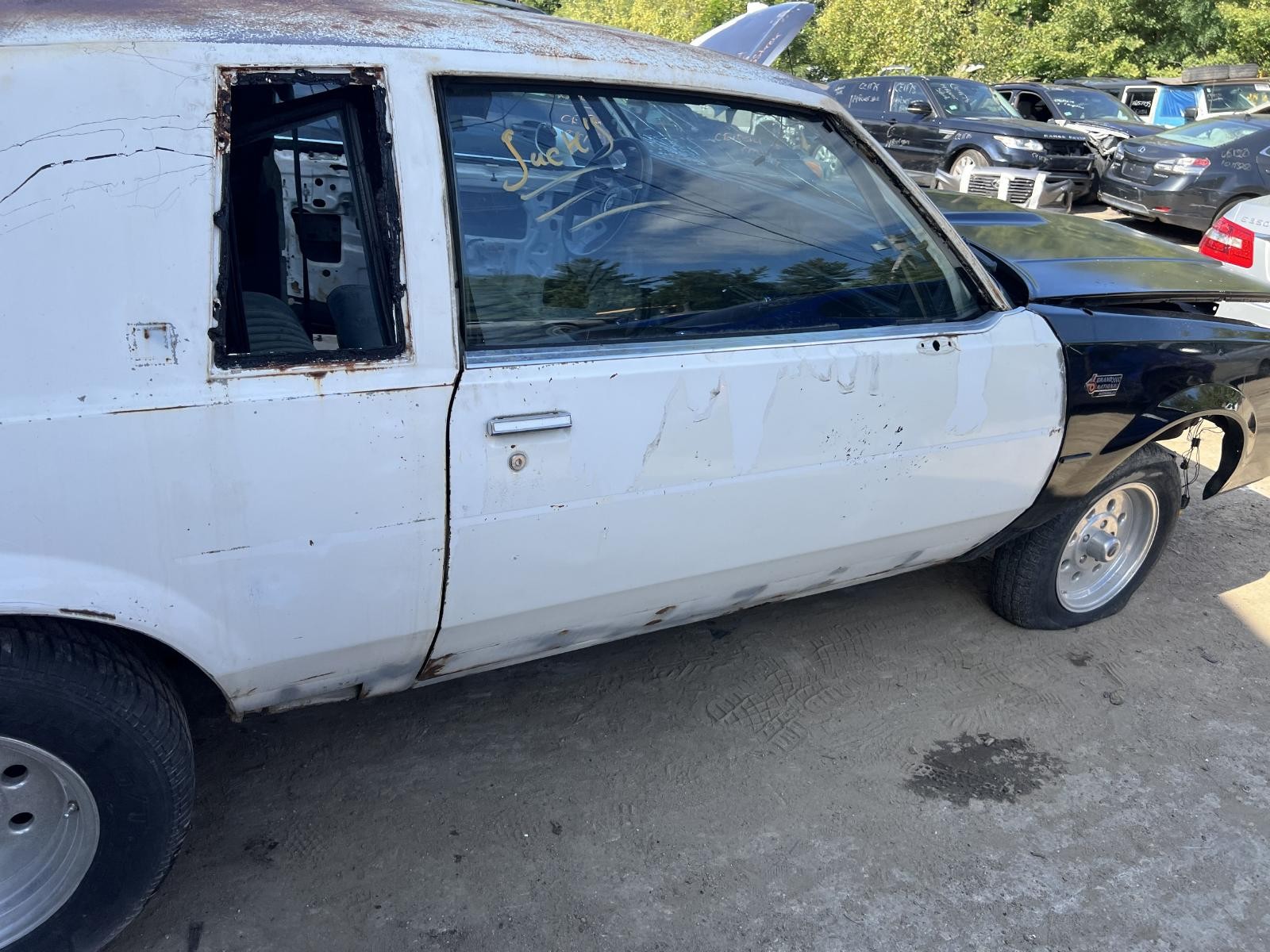 Quarter Glass/window BUICK REGAL Right 81 82 83 84 85 86 87 Quarter Glass/window BUICK REGAL Right 81 82 83 84 85 86 87