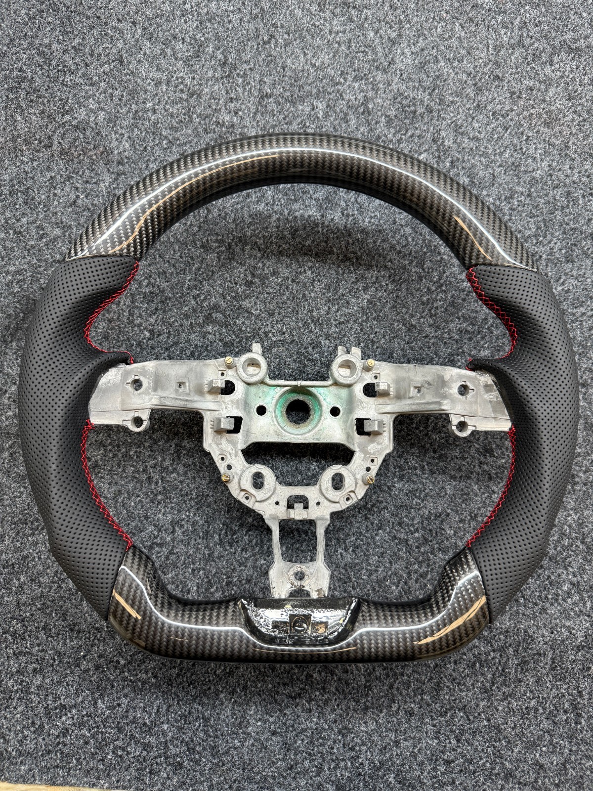 š„REAL CARBON FIBER STEERING WHEEL FOR KIA STINGER/GT2 2018-2023 š„REAL CARBON FIBER STEERING WHEEL FOR KIA STINGER/GT2 2018-2023