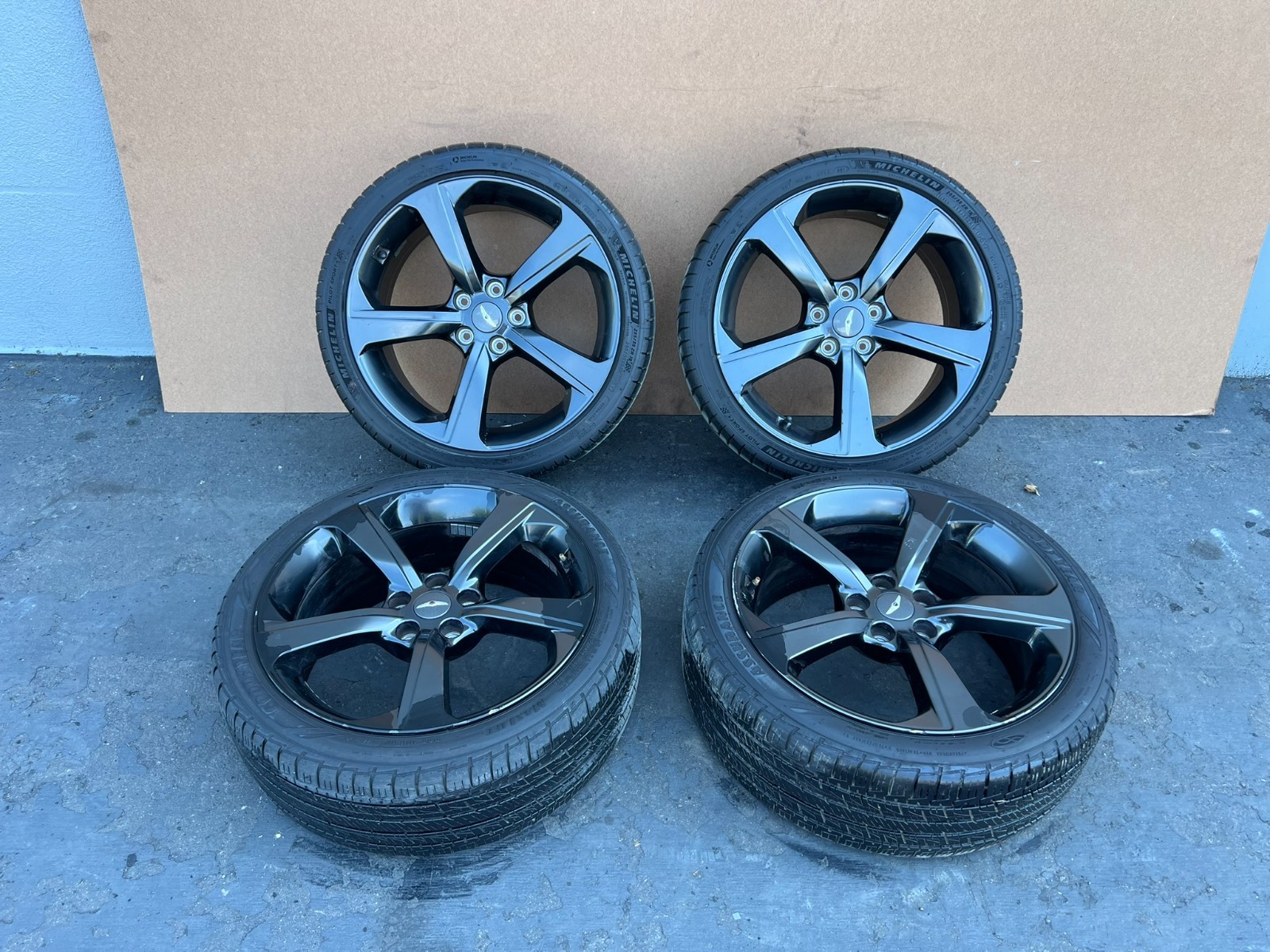 GENESIS G70 19-26 OEM OEM  19\