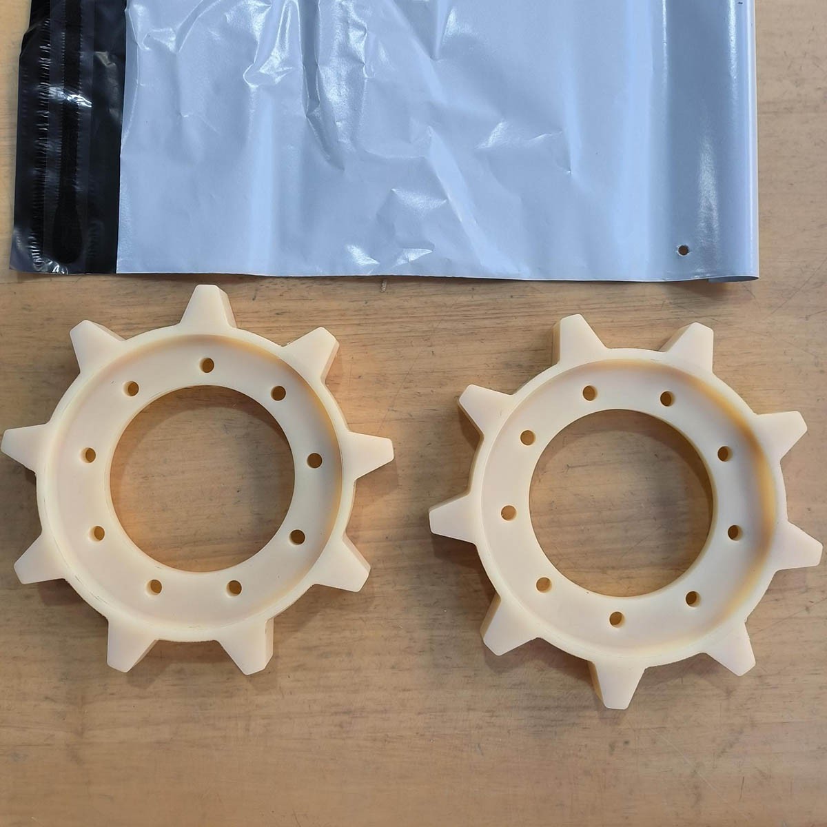 2 Pack 04-102 track drive sprocket Replace 04-103, 414000100  A