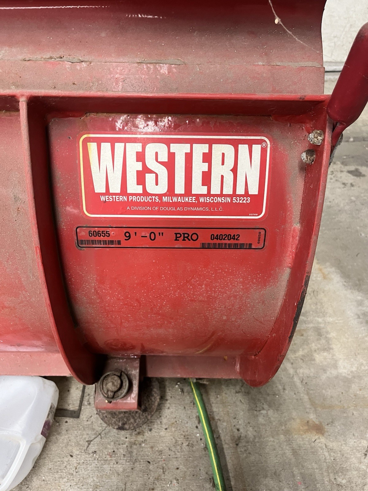 Western Snow Plow 9ft Blade Western Snow Plow 9ft Blade