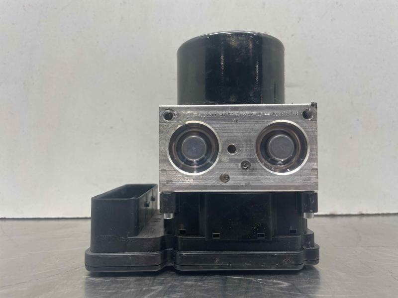 2011-2016 Volvo S60 V60 XC60 ABS Brake Pump Module OEM
