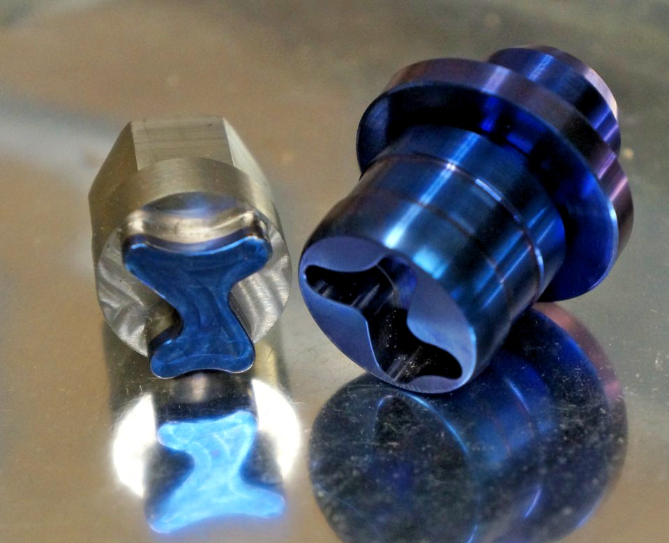 ZAKGEAR 20x +1 set Locking Shank Titanium Mag Lug Nuts M12x1.5 M12x1.25 1/2-20