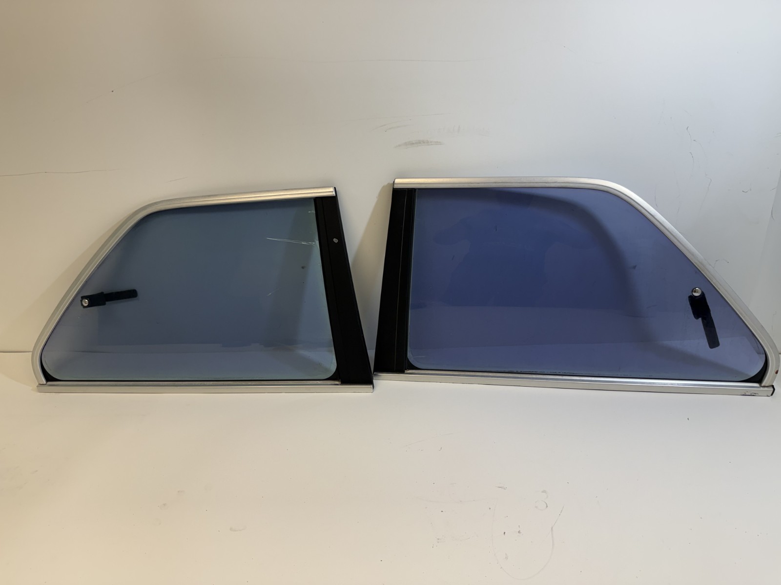 1977-1983 BMW E21 320I Rear LH & RH Quarter Window Glass Set OEM 1977-1983 BMW E21 320I Rear LH & RH Quarter Window Glass Set OEM