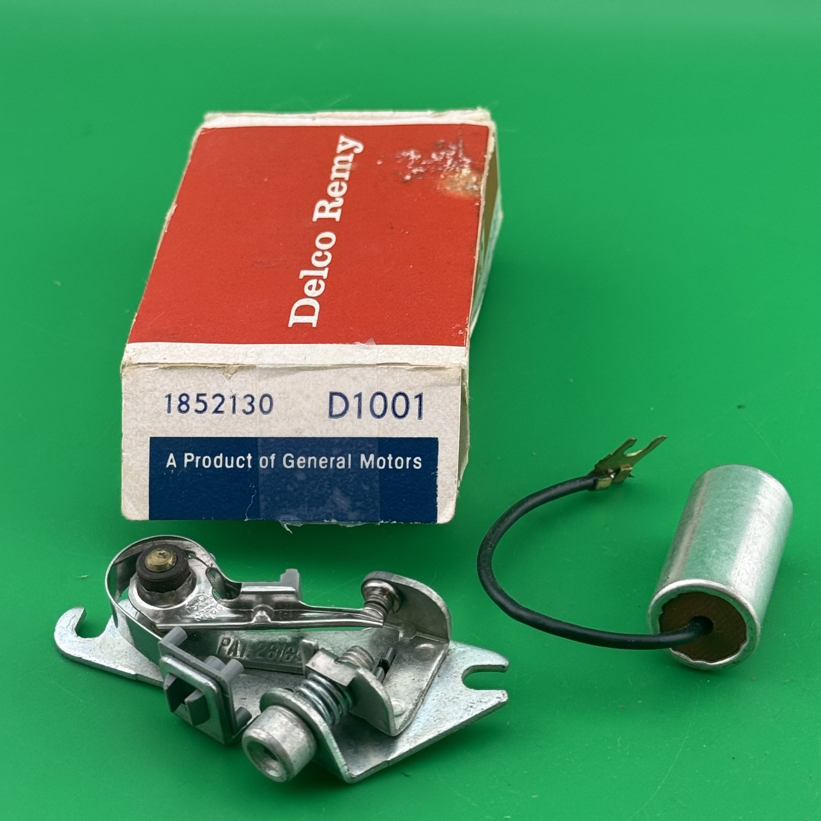 NOS OEM GM Chevy Pontiac Olds SS Delco Points Condenser D1001 1852130 NOS OEM GM Chevy Pontiac Olds SS Delco Points Condenser D1001 1852130