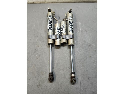 Fox 2.0 Performance Series Rear LH & RH Shocks Off 2015 Jeep Wrangler