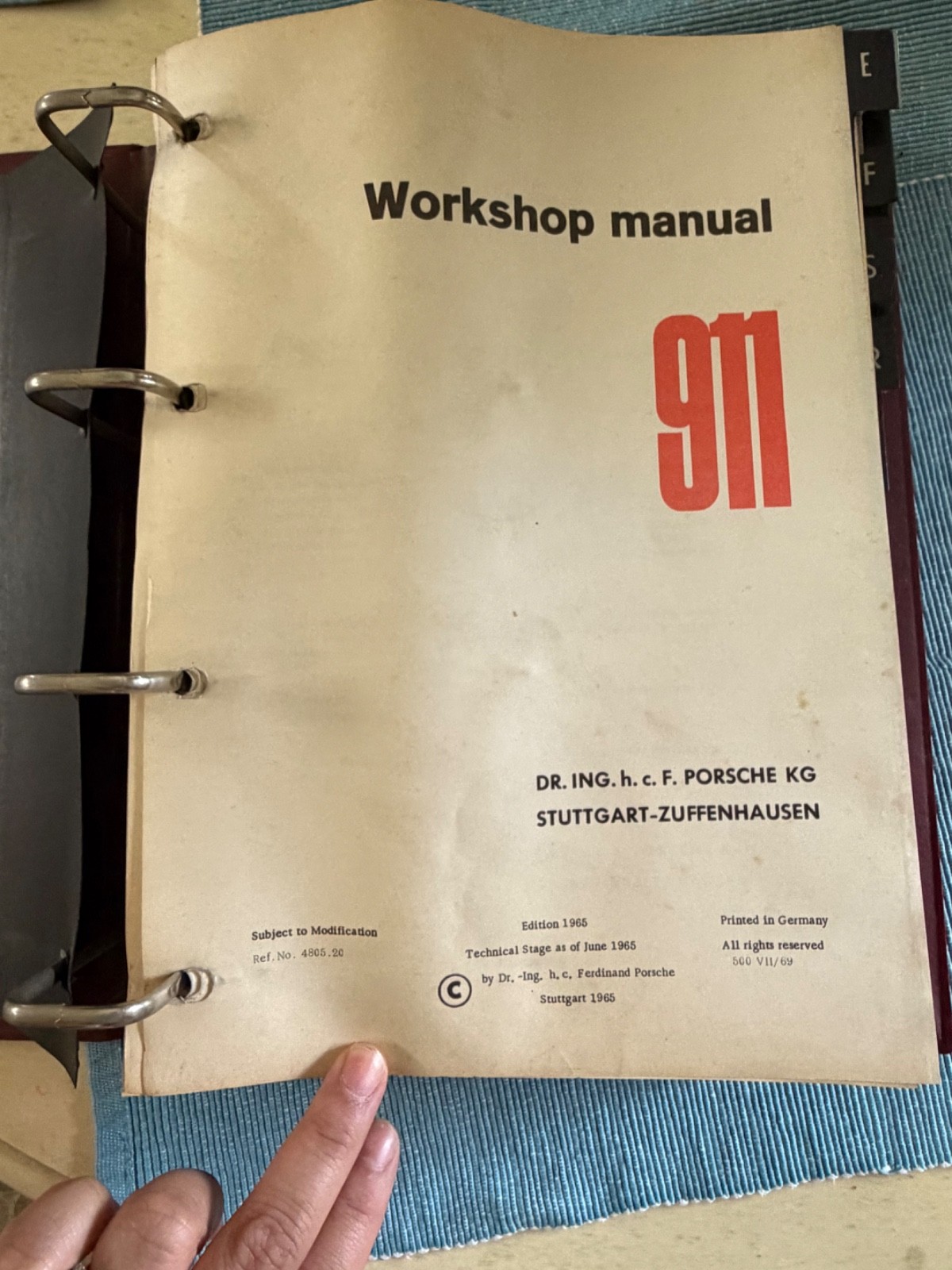 Original 1965 Porsche 911 Factory Workshop Manuals Vol. I & II – 2 Volume Set – Original 1965 Porsche 911 Factory Workshop Manuals Vol. I & II – 2 Volume Set –